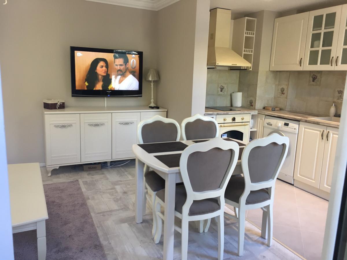 Romantica Apartment